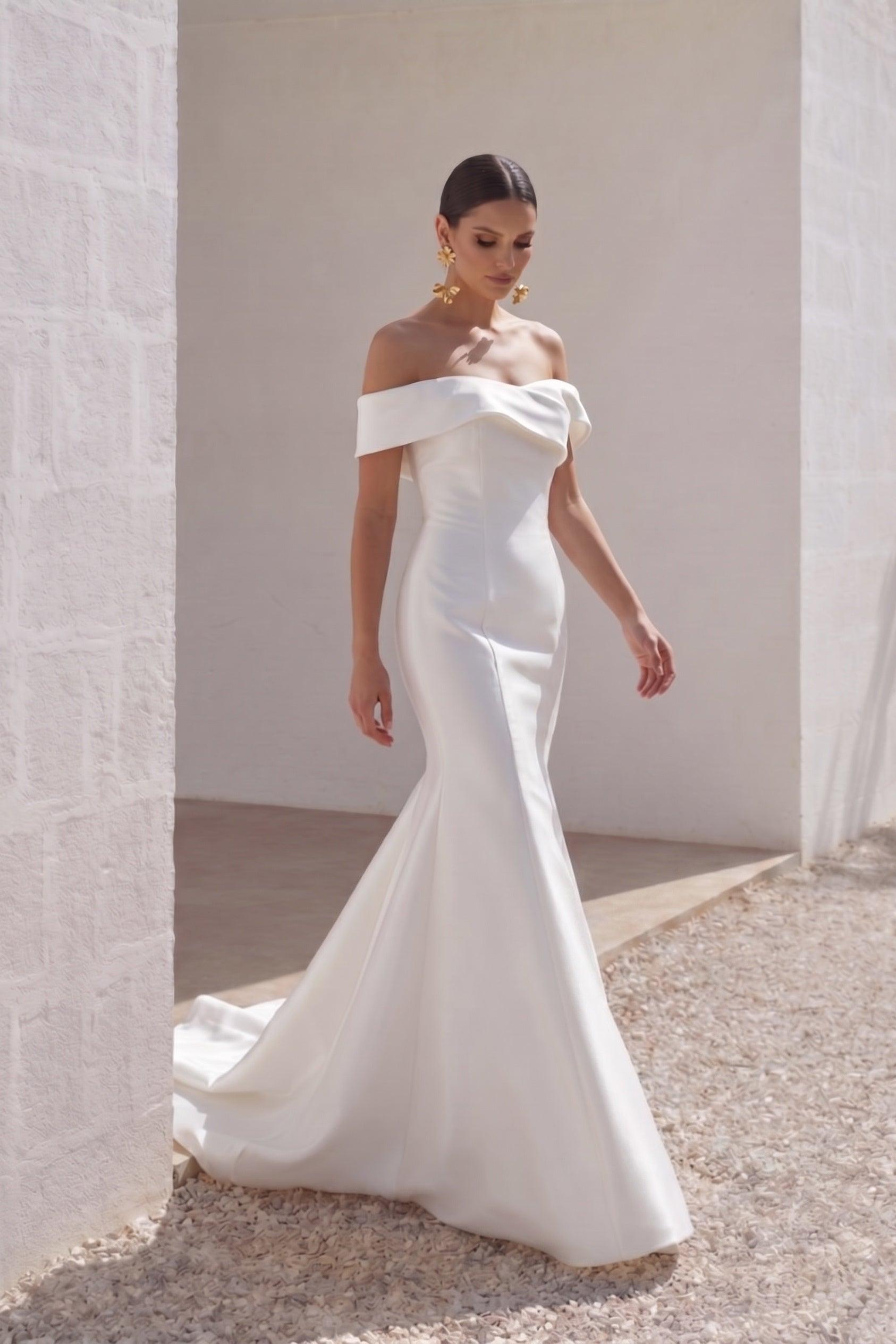 Trumpet-Mermaid Court Train Mikado Wedding Dress CW3125 - 35 Days / Ivory / US0-UK2-EUR30 - COCOMELODY